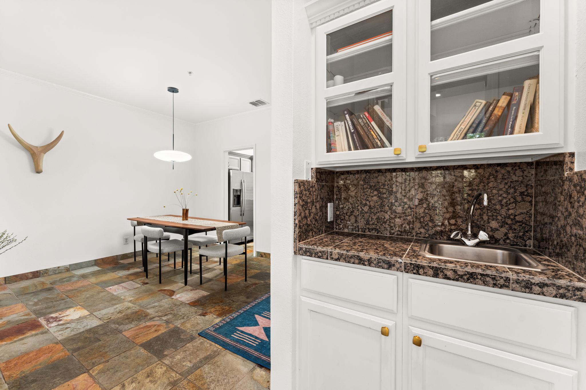 1741 Spyglass Dr # 1-222, Austin, TX 78746