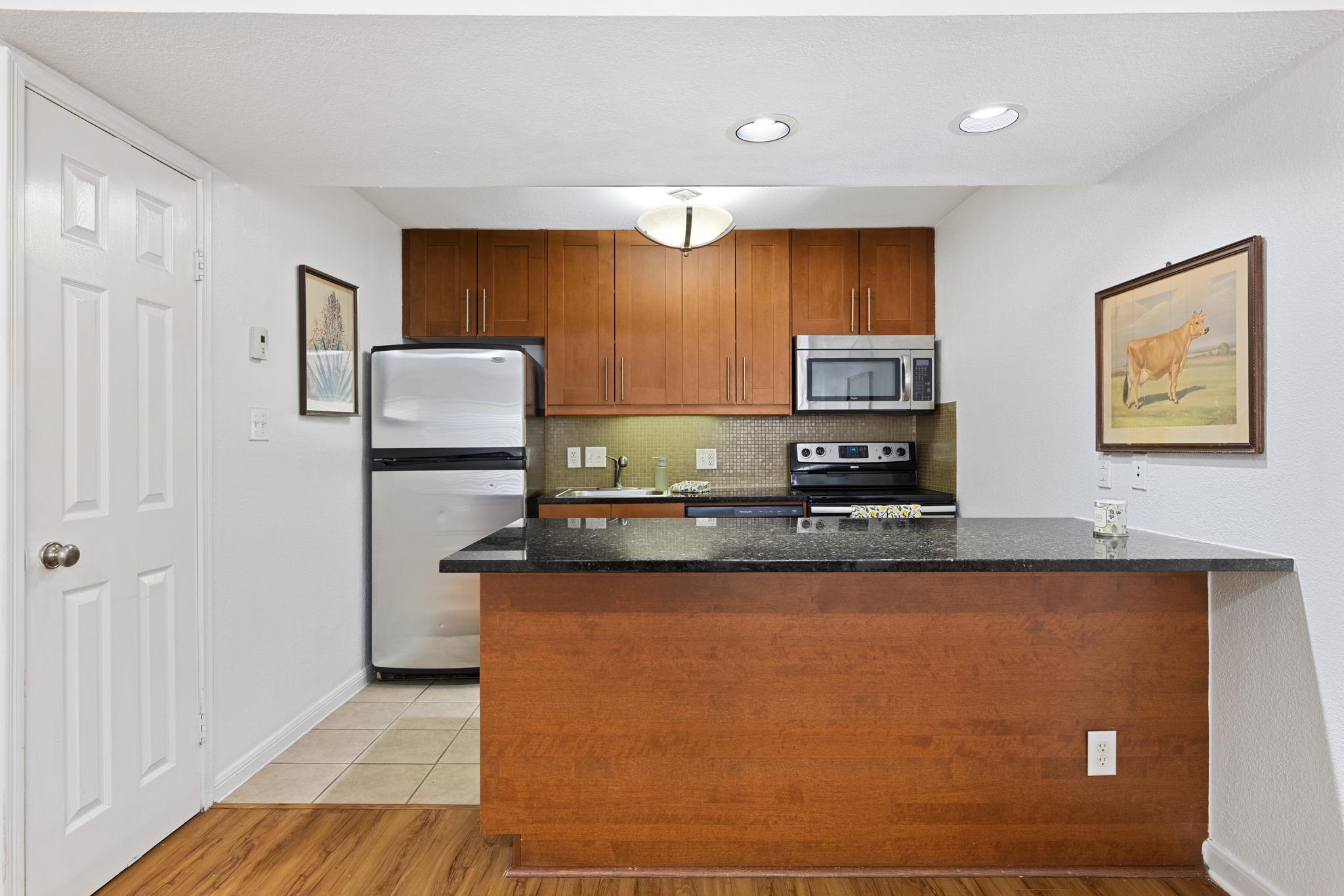 7685 Northcross Dr # 506, Austin, TX 78757