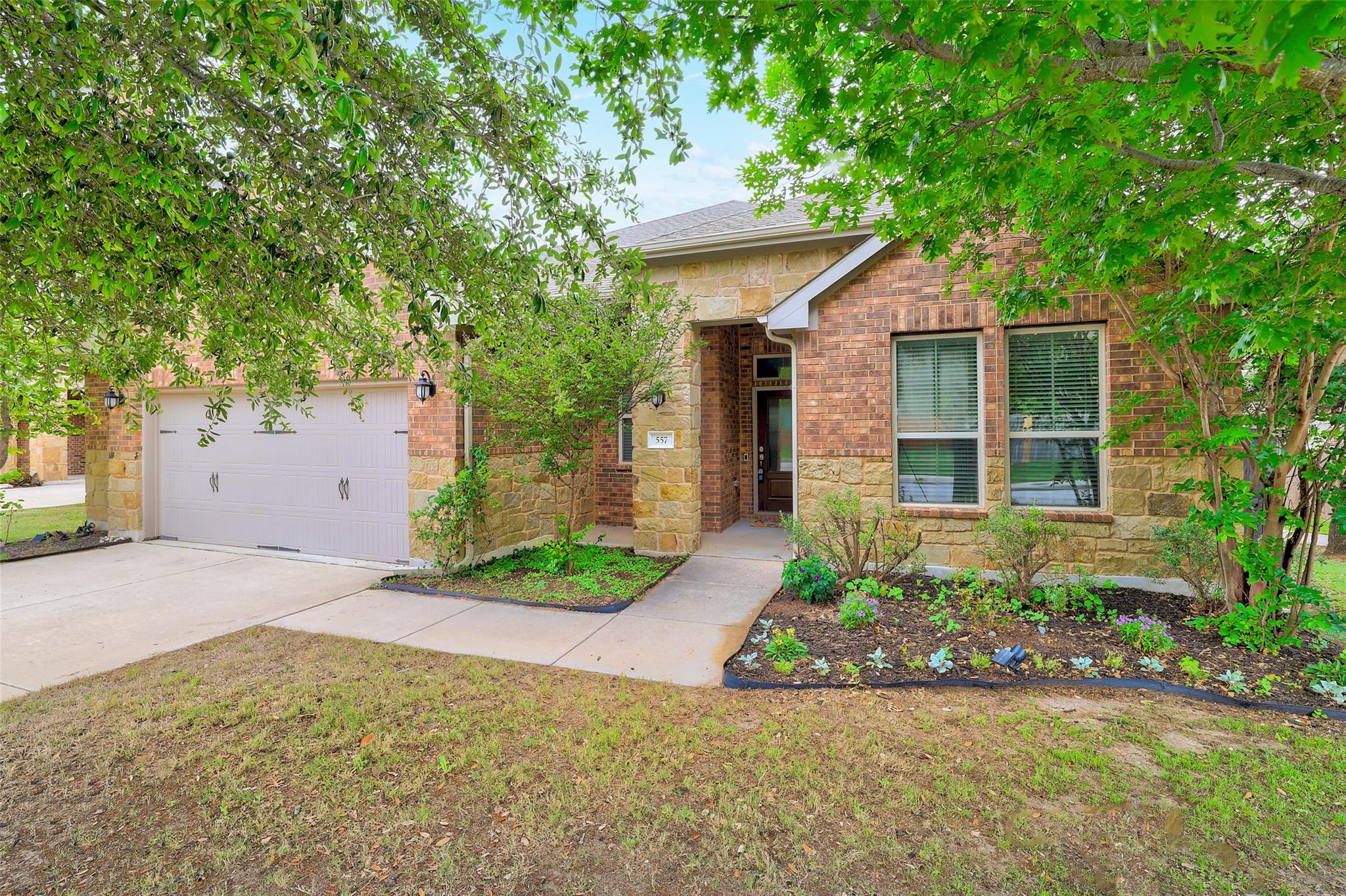 557 Scenic Bluff Dr, Georgetown, TX 78628