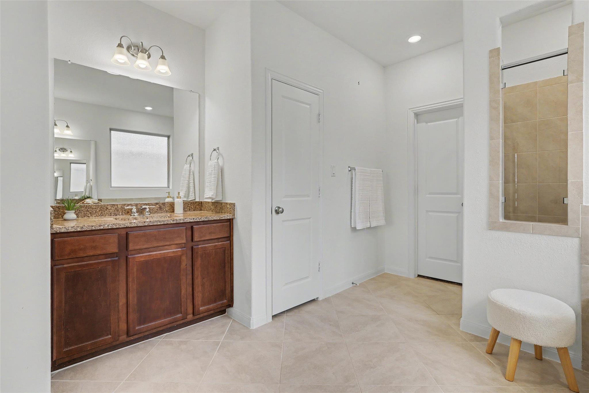 557 Scenic Bluff Dr, Georgetown, TX 78628