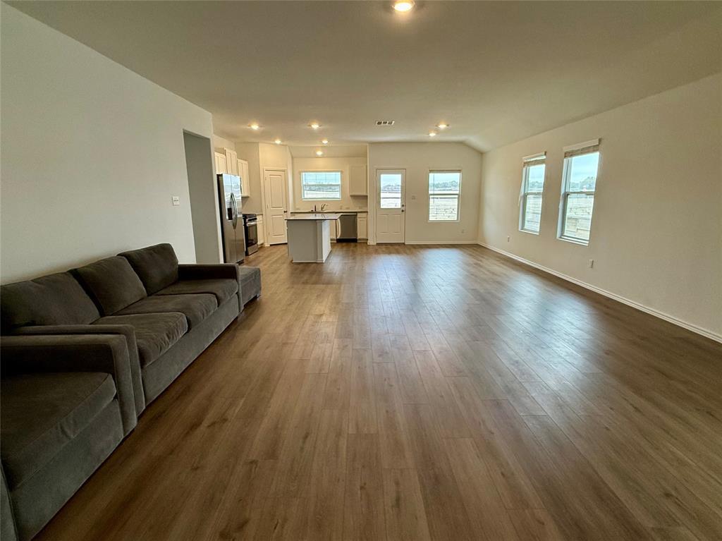 373 Jeffers, Kyle, TX 78640