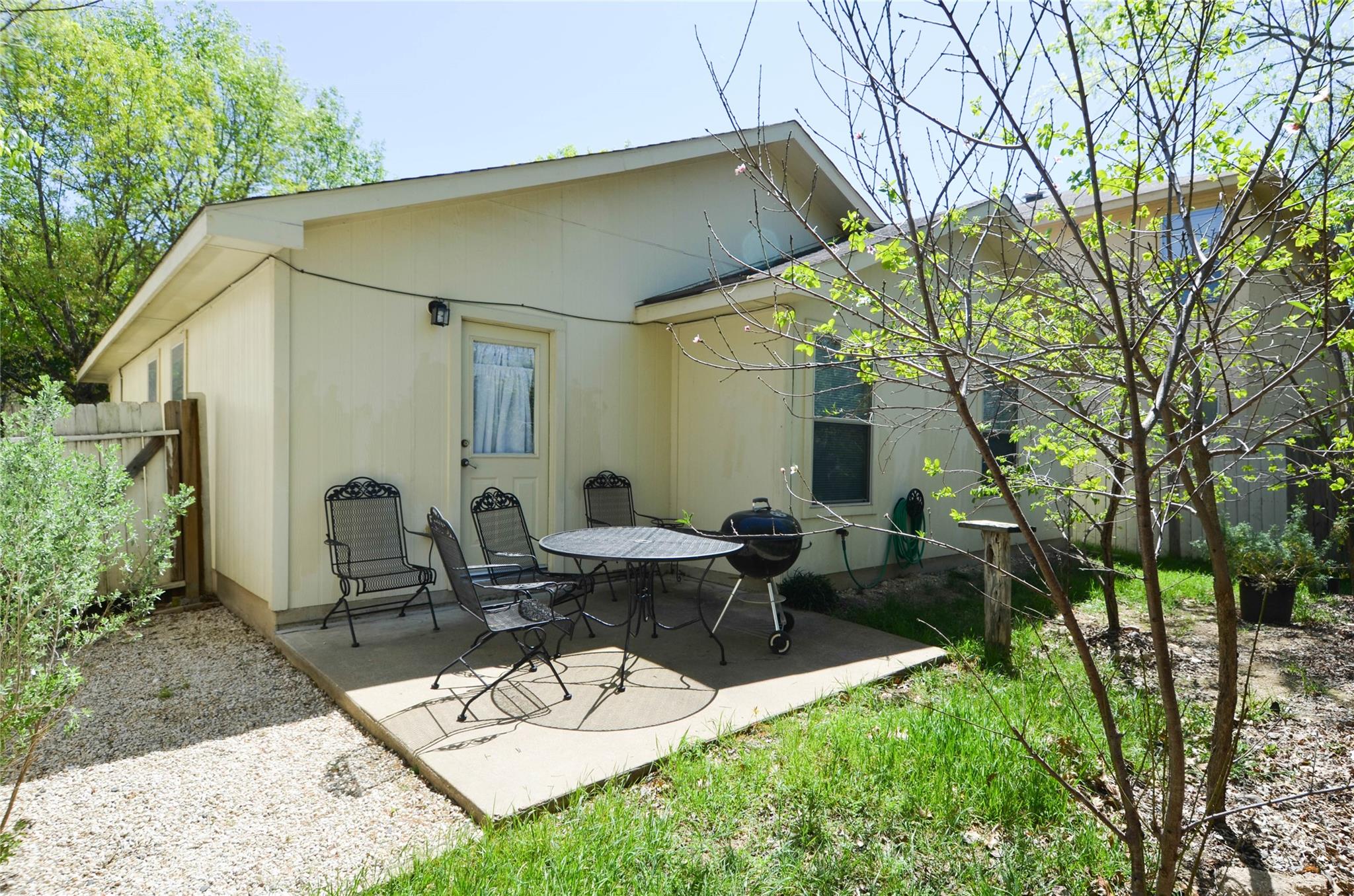 8604 Dittmar Oaks Dr, Austin, TX 78748