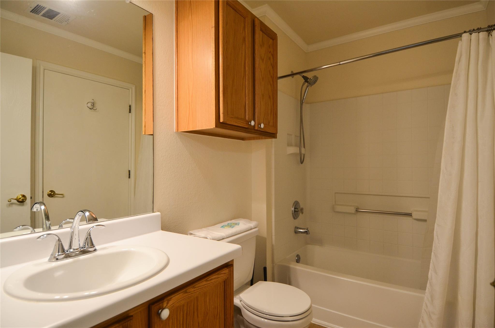 8604 Dittmar Oaks Dr, Austin, TX 78748