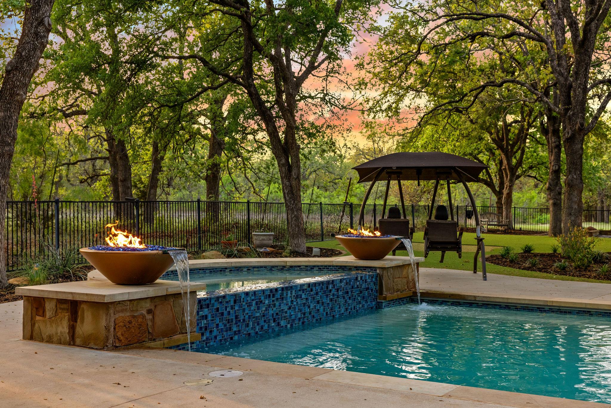 105 Hopewell Cir, Georgetown, TX 78628