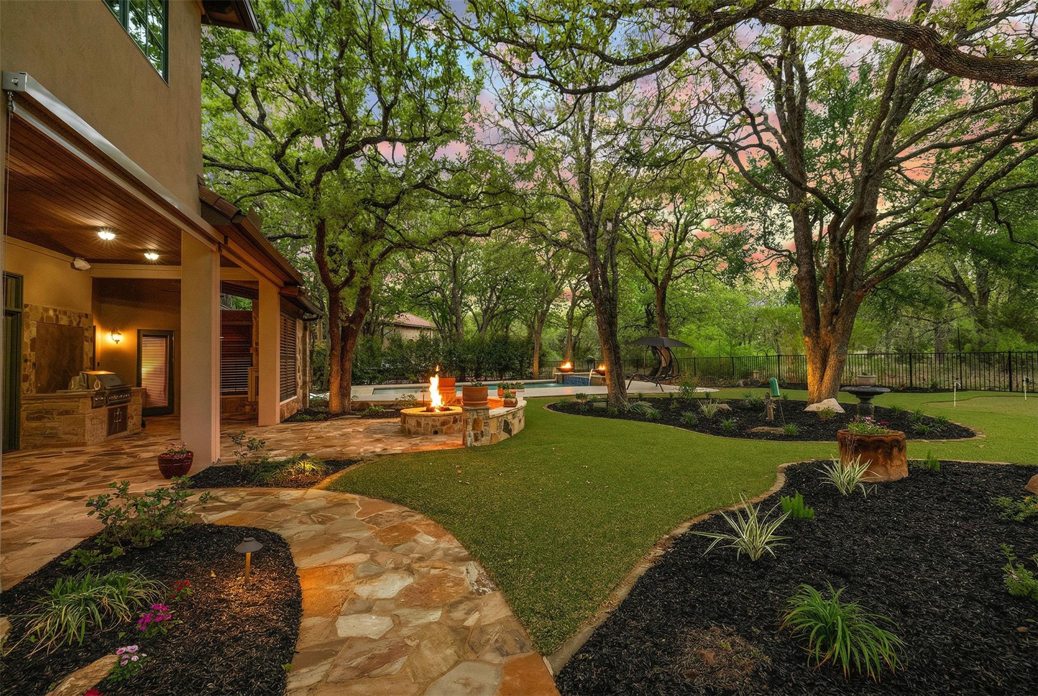 105 Hopewell Cir, Georgetown, TX 78628