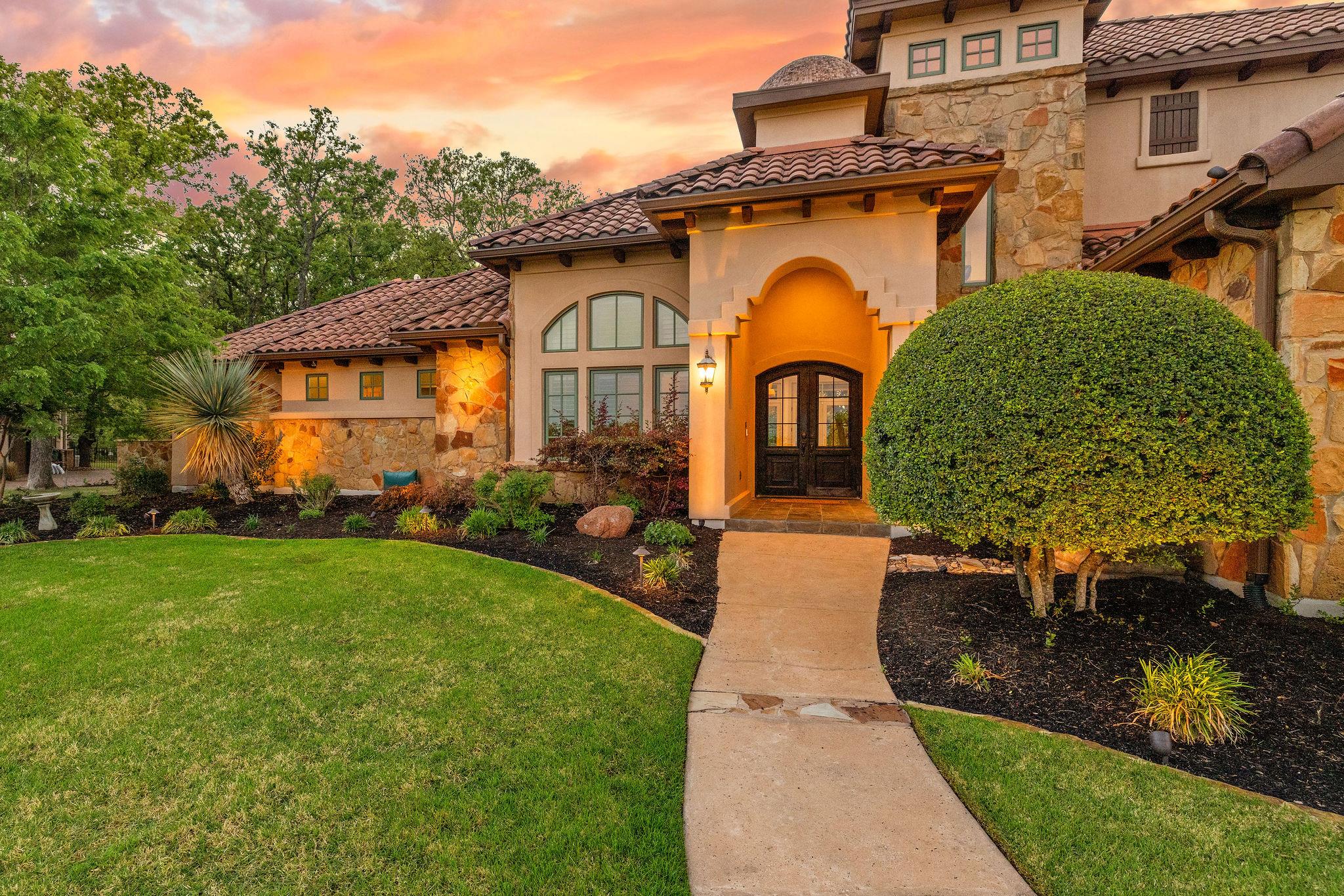 105 Hopewell Cir, Georgetown, TX 78628