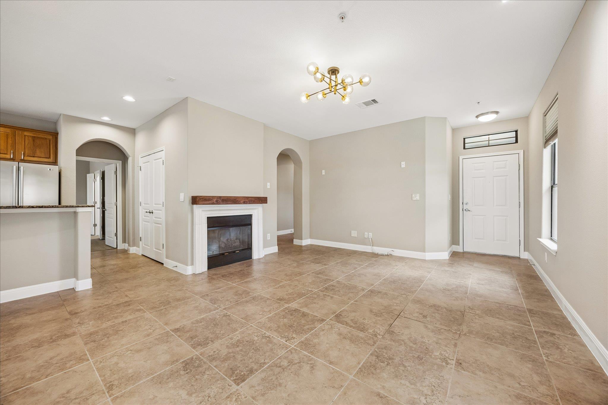 6705 Covered Bridge Dr # 24, Austin, TX 78736