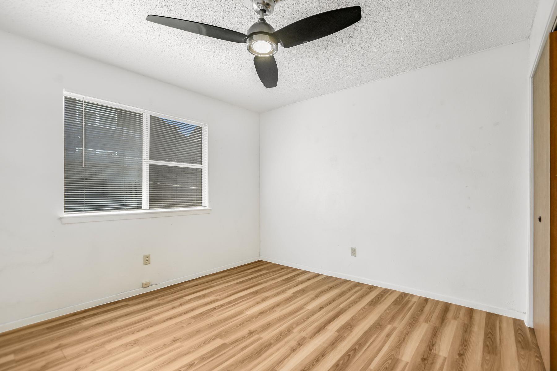 11948 Sunhillow Bnd # A, Austin, TX 78758