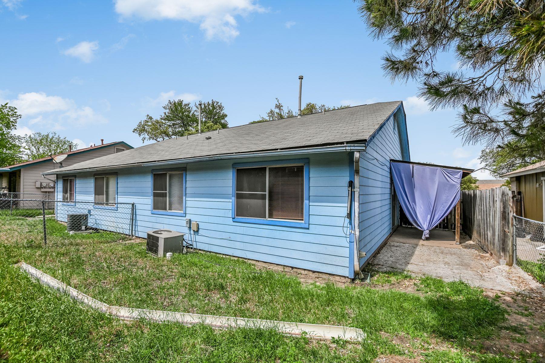 11948 Sunhillow Bnd # A, Austin, TX 78758