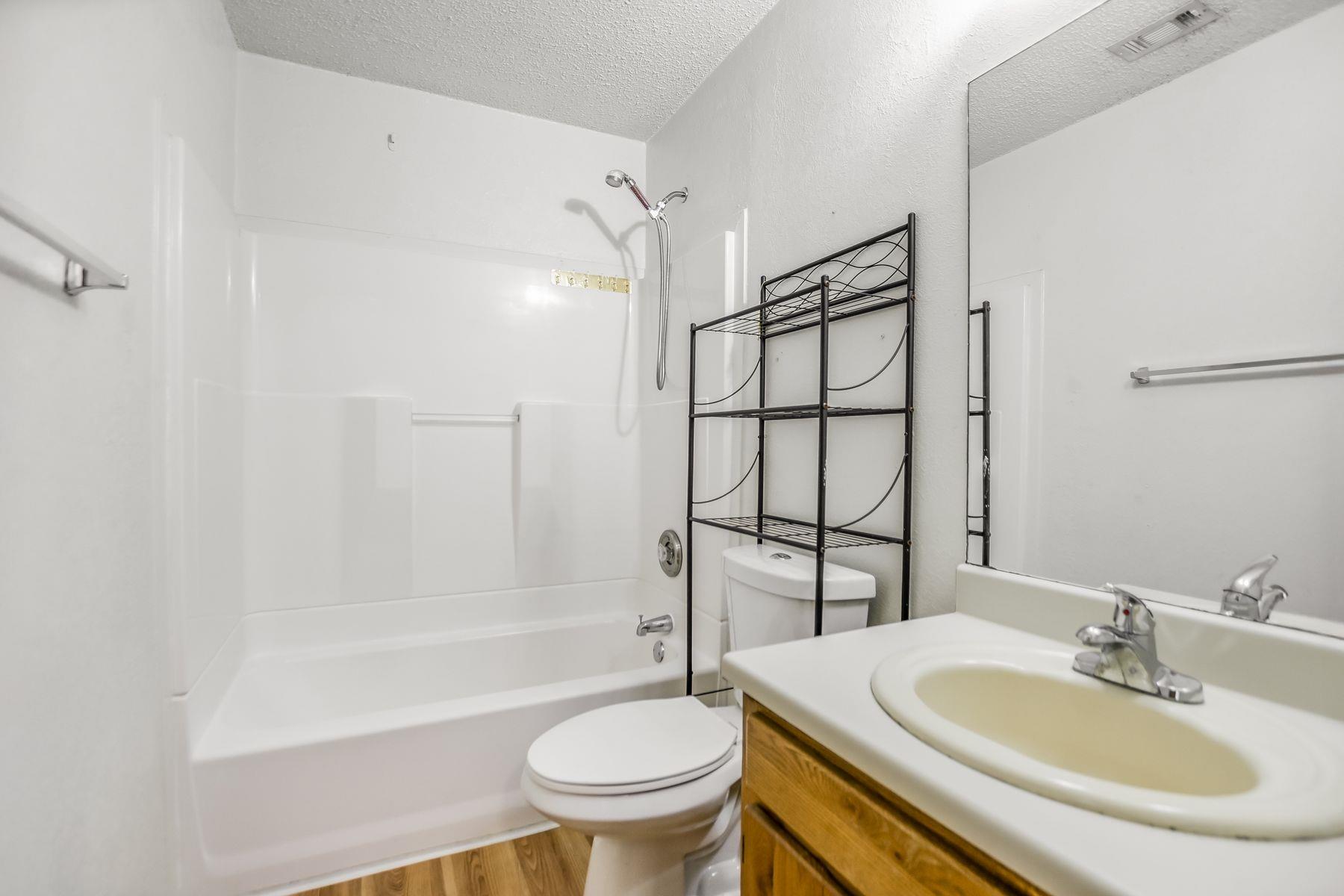 11948 Sunhillow Bnd # A, Austin, TX 78758