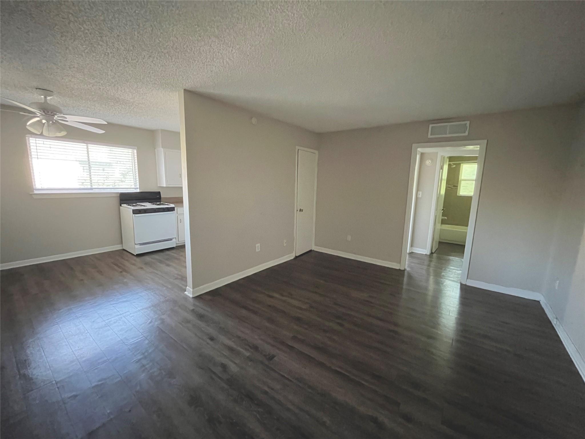 3106 Duval St # 308, Austin, TX 78705