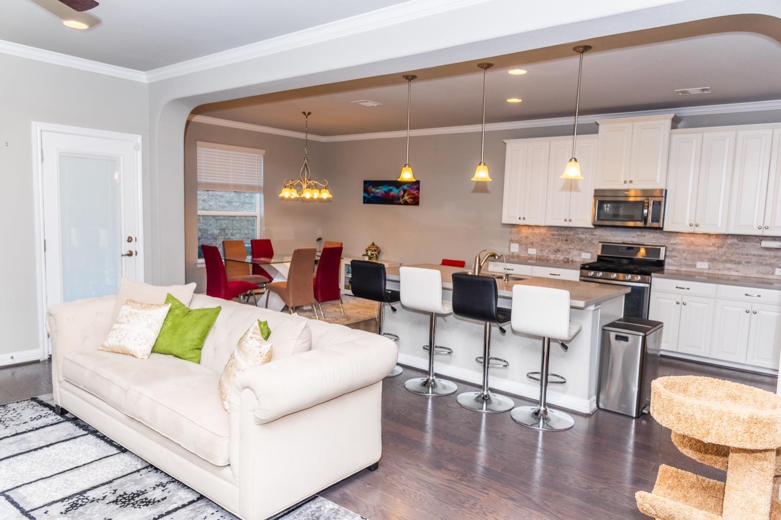 12304 Terraza Cir, Austin, TX 78726