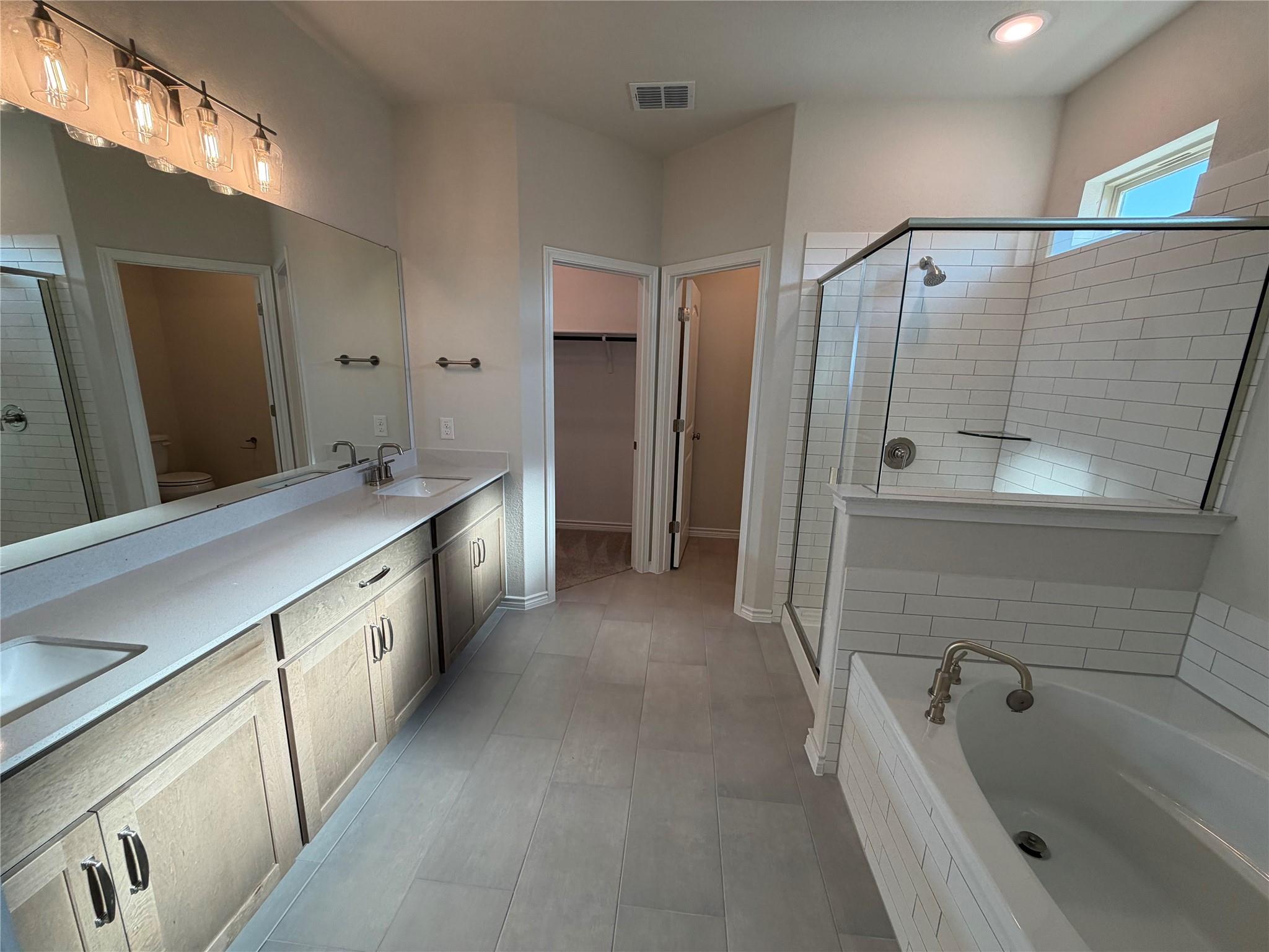 237 Leeland Dr, Liberty Hill, TX 78642