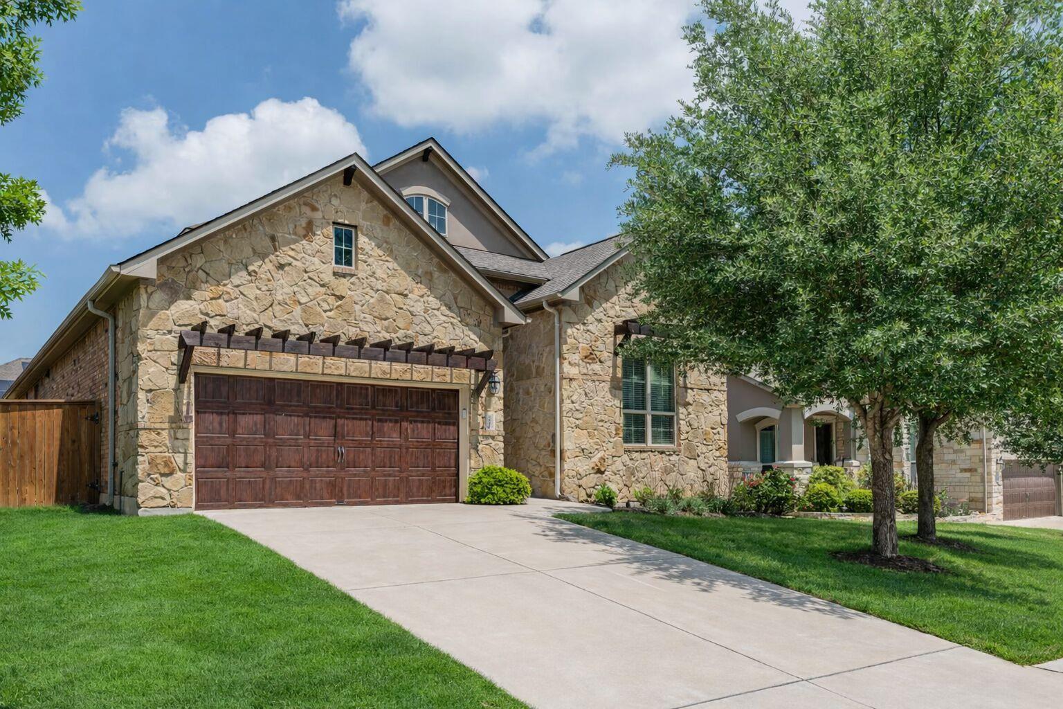 2421 Carretera Dr, Leander, TX 78641