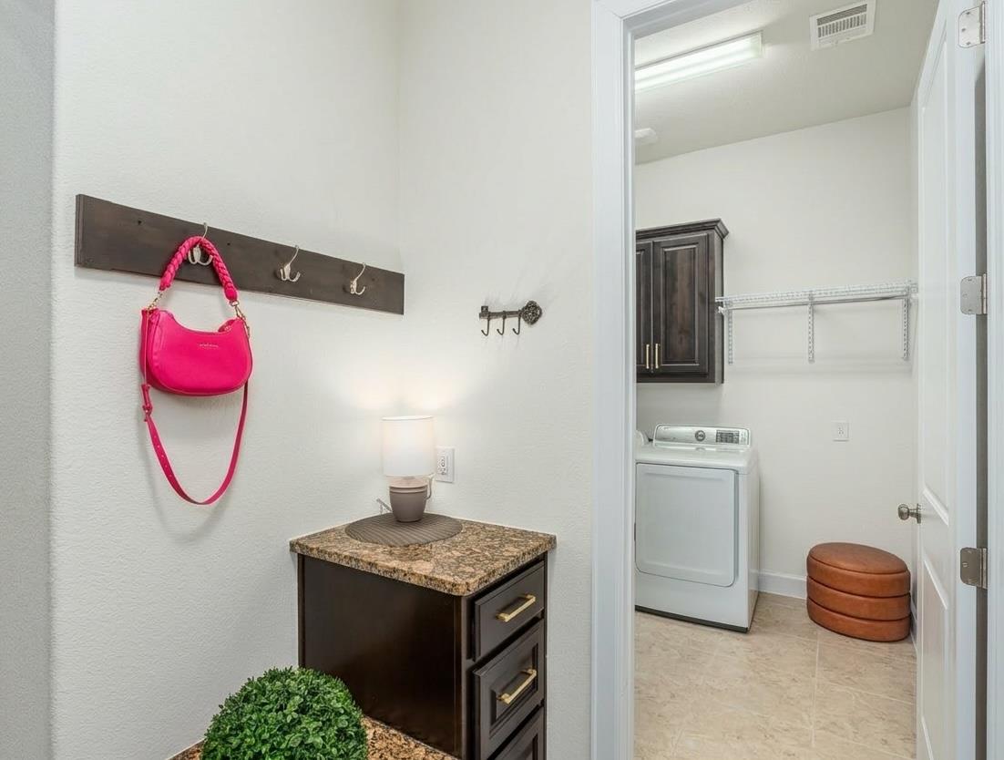 2421 Carretera Dr, Leander, TX 78641