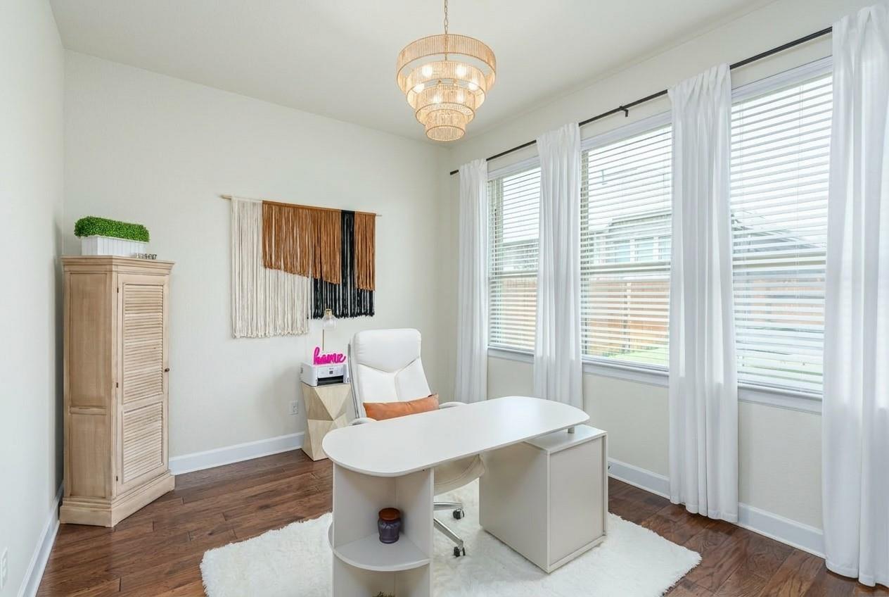 2421 Carretera Dr, Leander, TX 78641