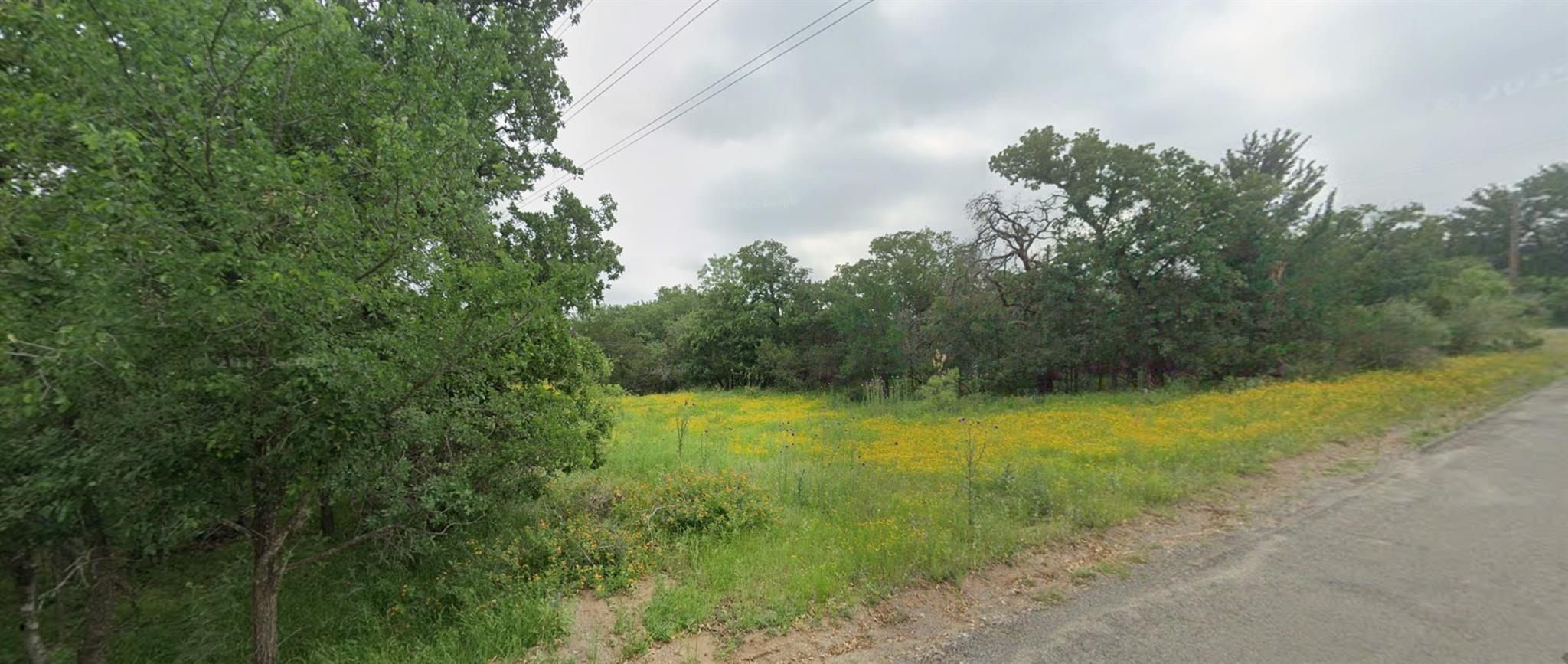 359 Pine Ln, Cottonwood Shores, TX 78657