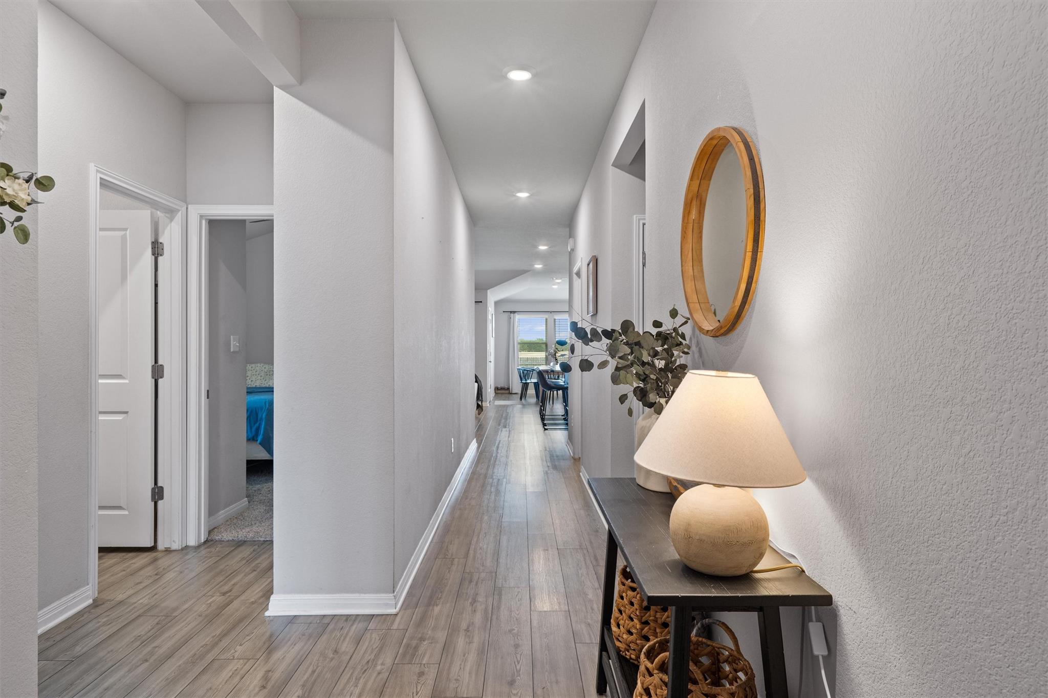 537 Loriner Way, Liberty Hill, TX 78642