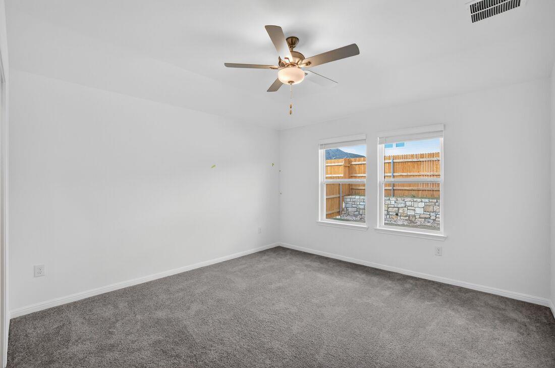 14100 Axel Johanson Dr, Del Valle, TX 78617