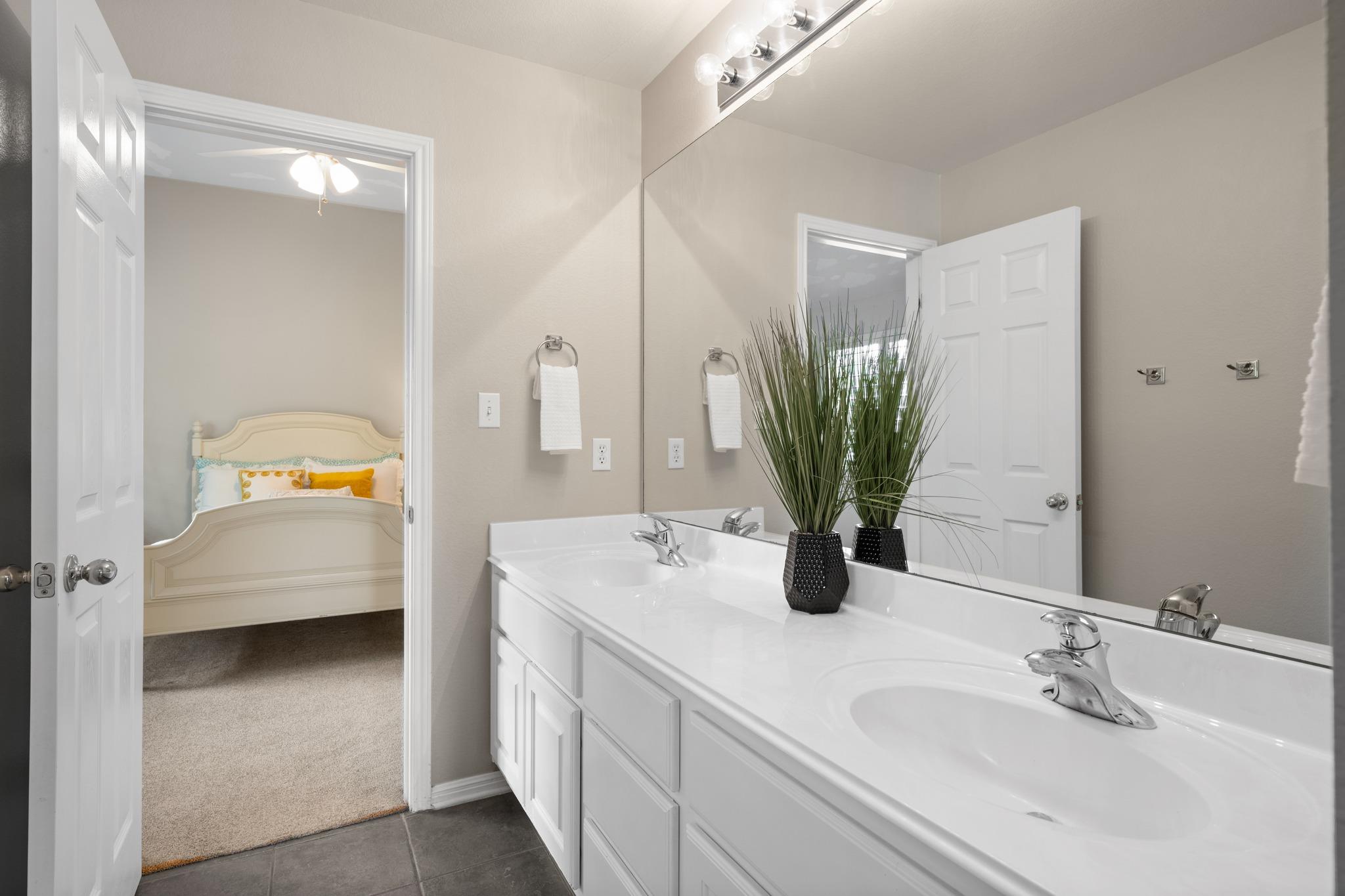 2320 Via Cordova Ct, Austin, TX 78732