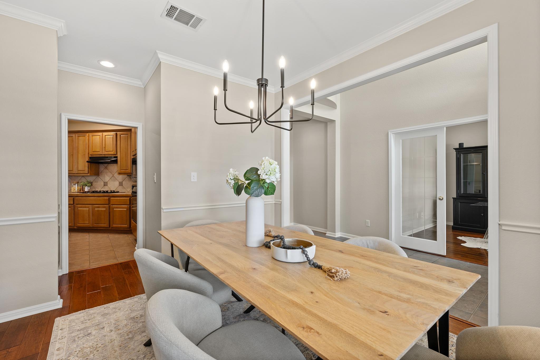 2320 Via Cordova Ct, Austin, TX 78732