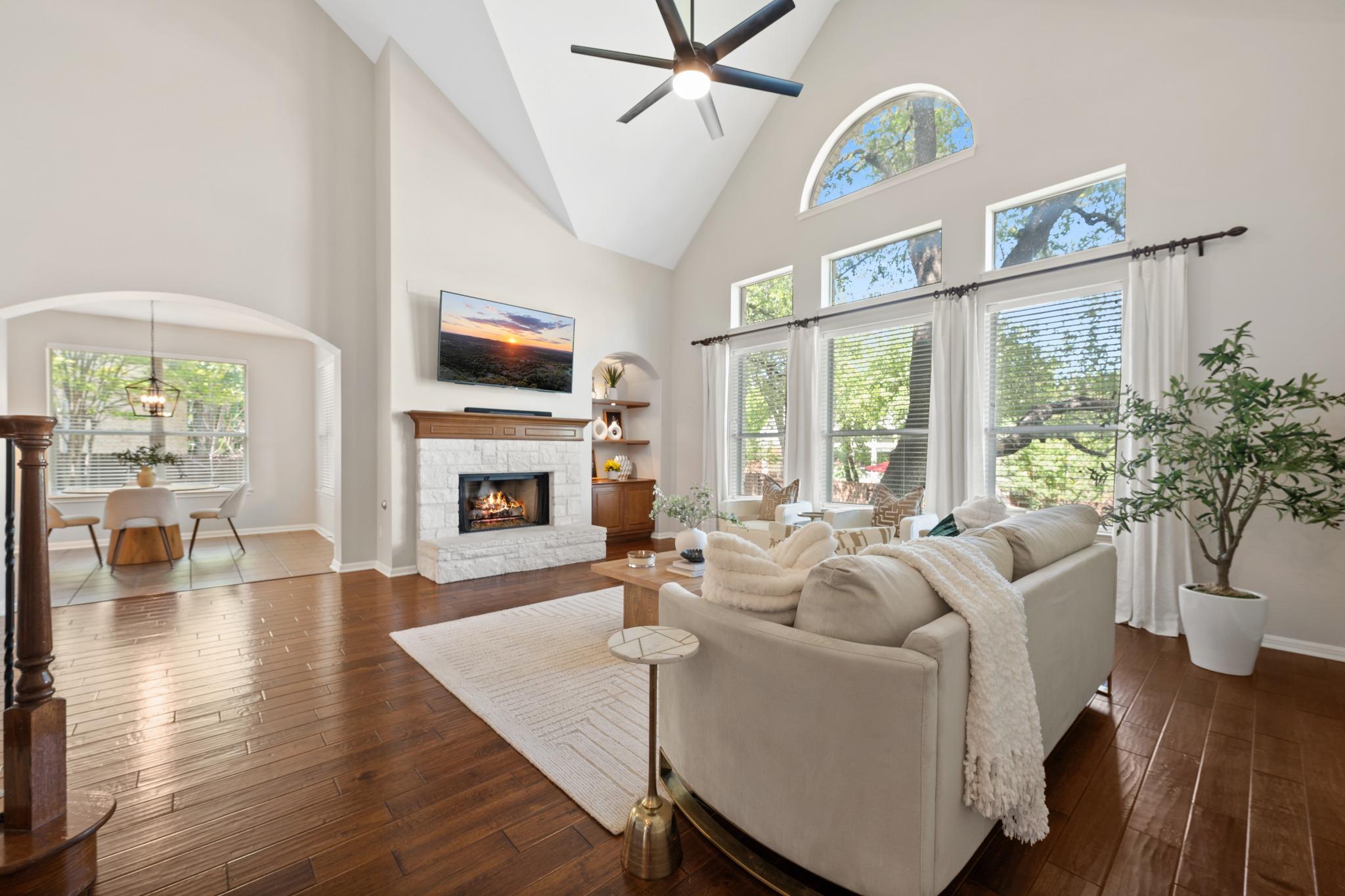 2320 Via Cordova Ct, Austin, TX 78732