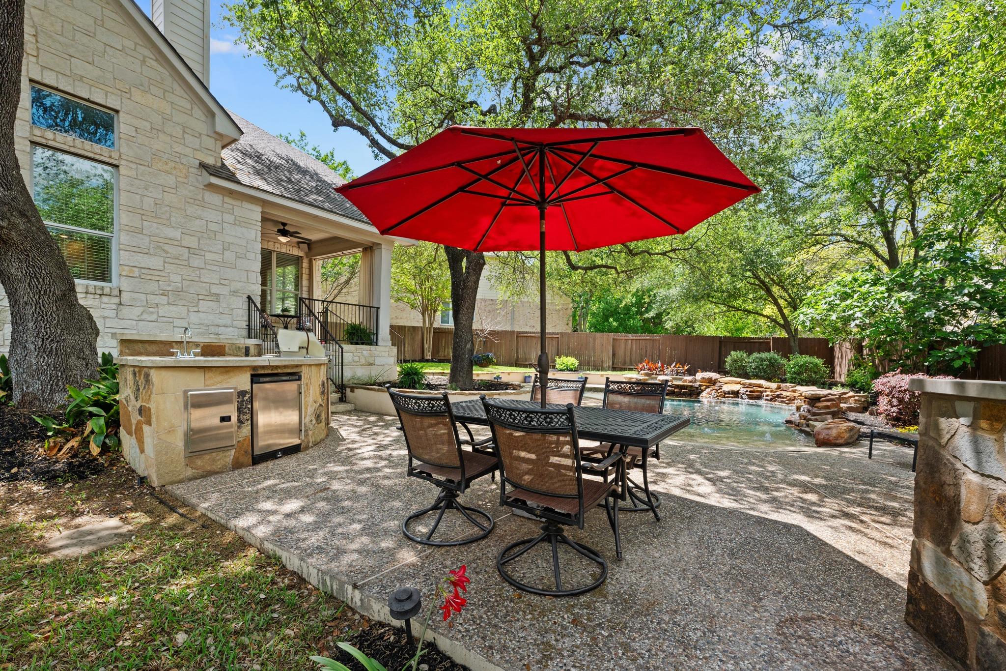 2320 Via Cordova Ct, Austin, TX 78732