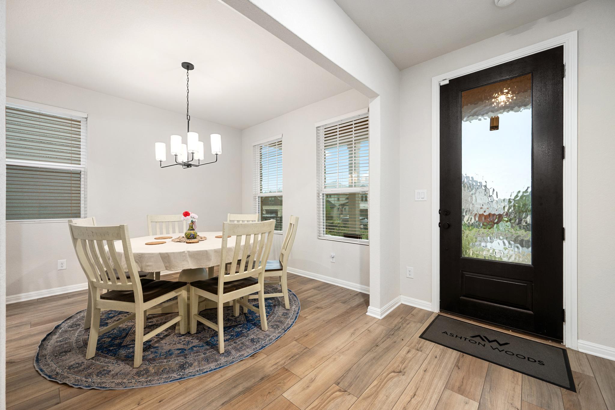 236 Travis Ln, Liberty Hill, TX 78642