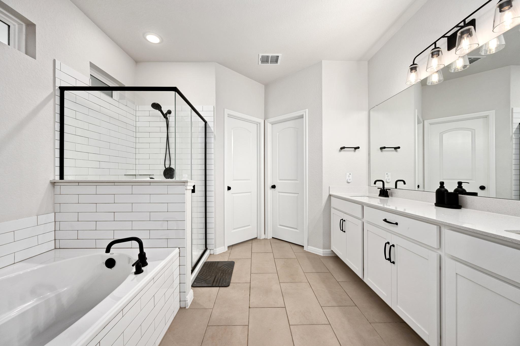 236 Travis Ln, Liberty Hill, TX 78642