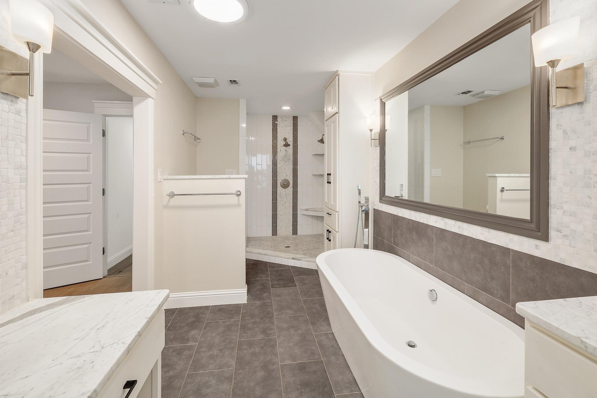 9305 Spring Hollow Dr, Austin, TX 78750