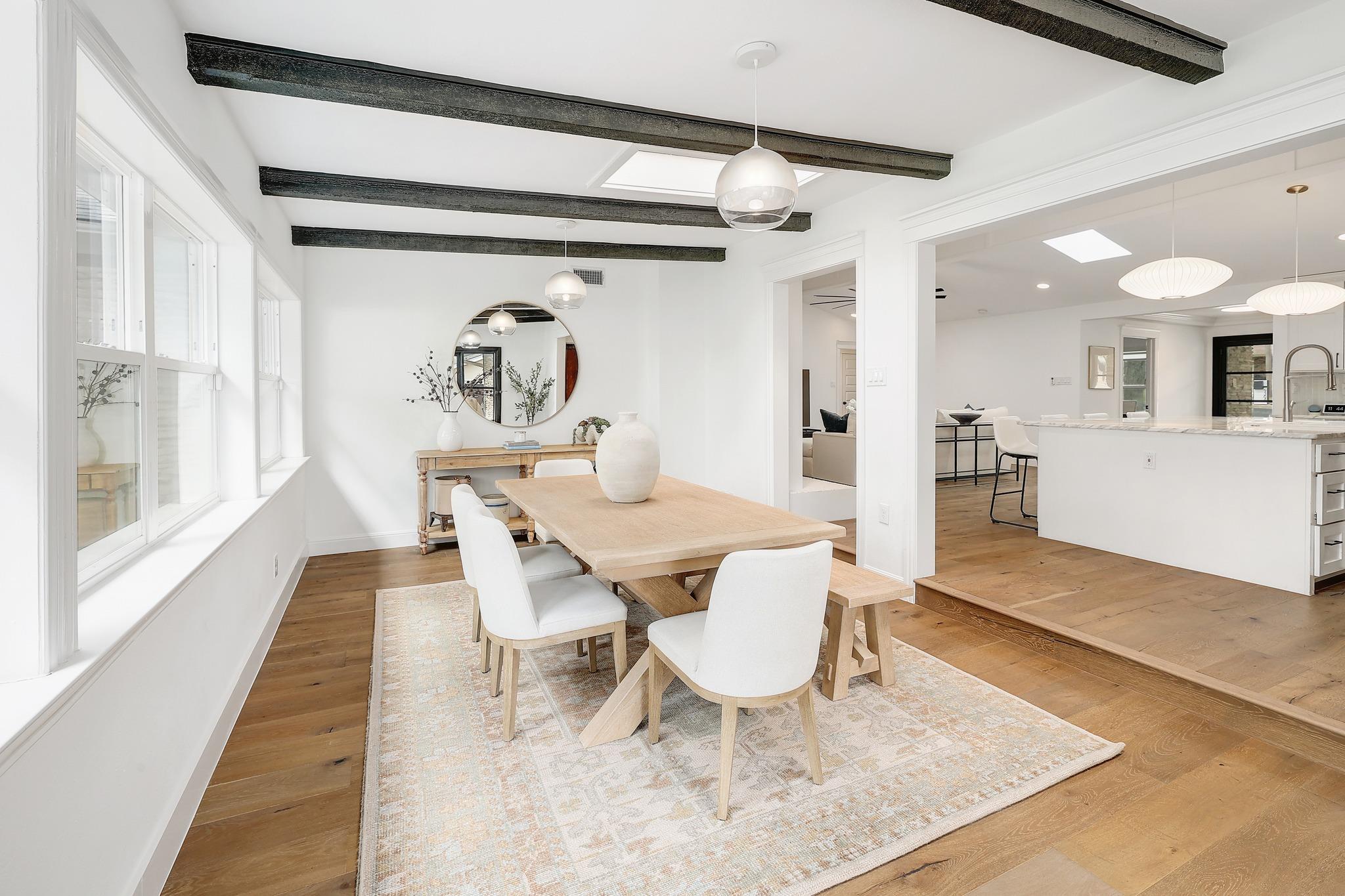 9305 Spring Hollow Dr, Austin, TX 78750