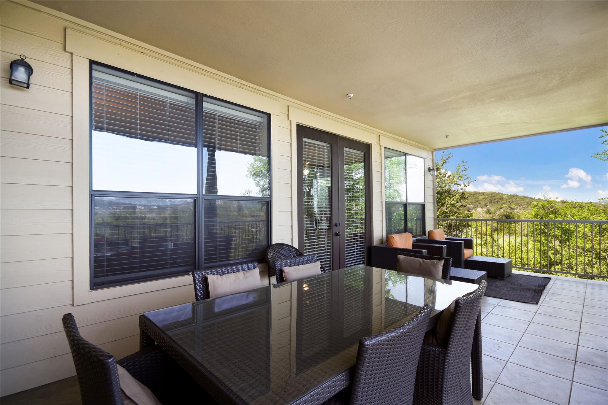 17800 Edgewood Way # 203, Jonestown, TX 78645