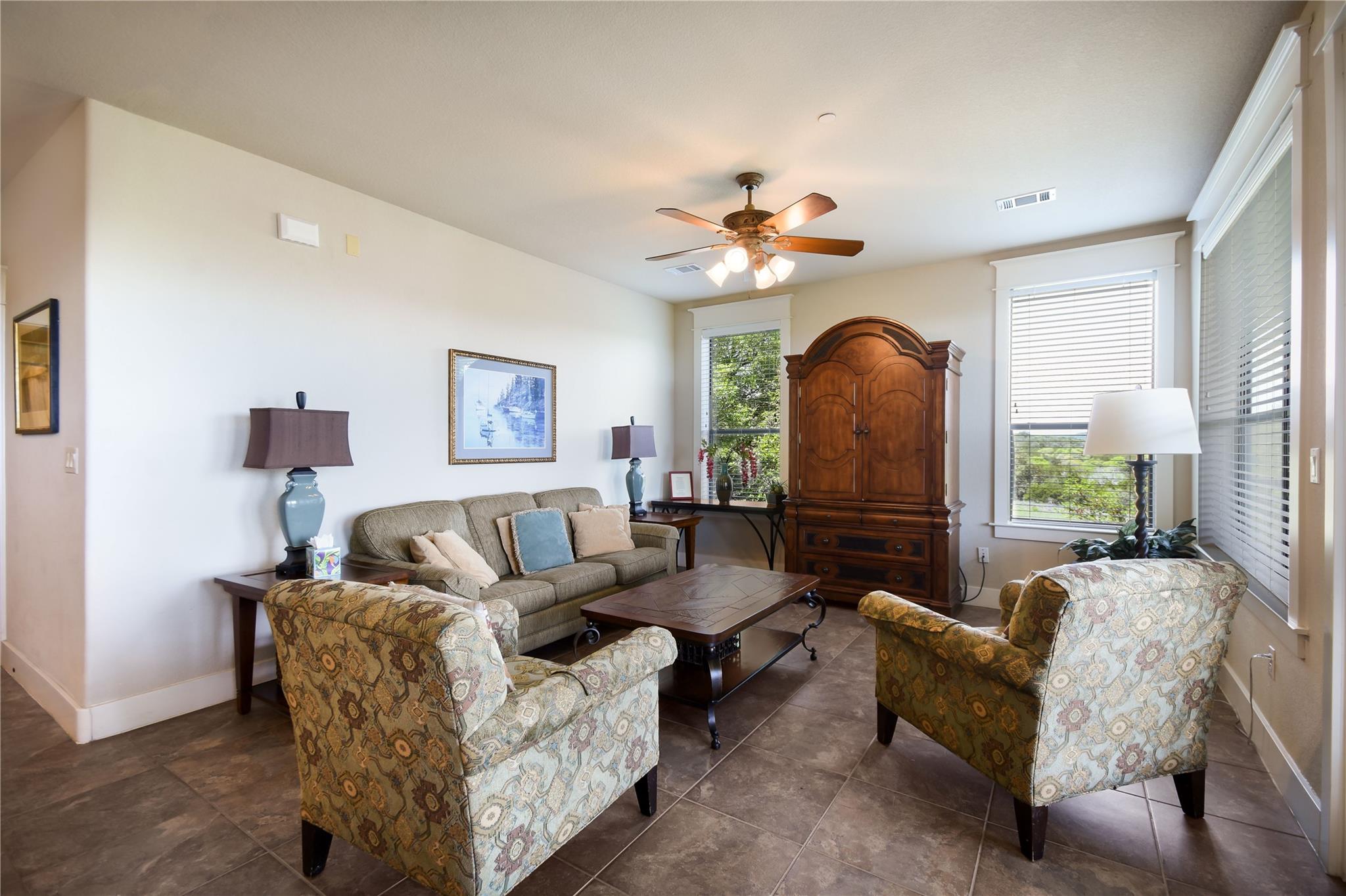 17800 Edgewood Way # 203, Jonestown, TX 78645