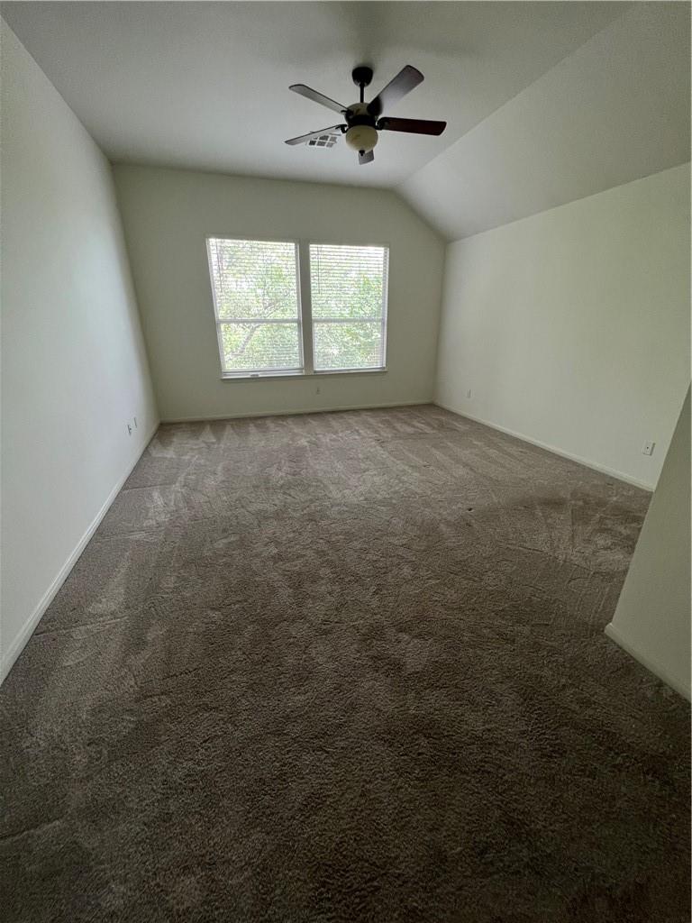 507 Red Hawk Dr, Leander, TX 78641