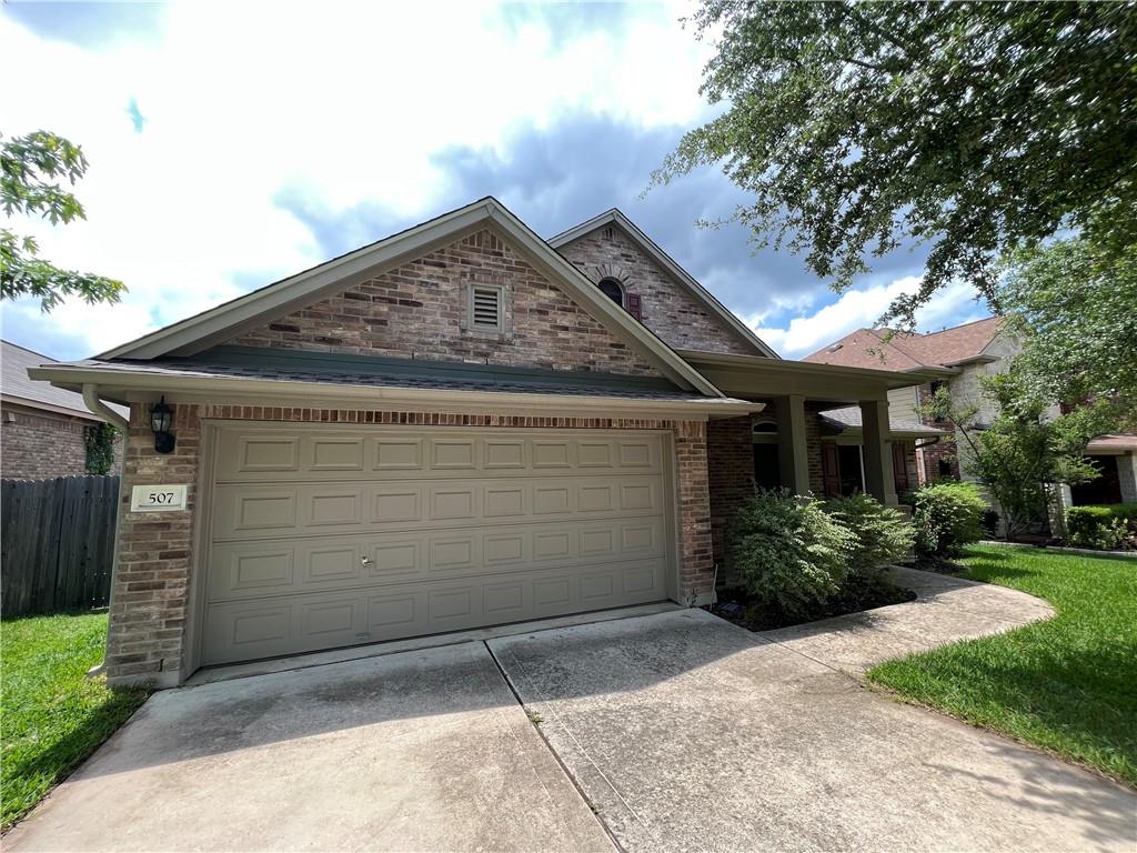 507 Red Hawk Dr, Leander, TX 78641