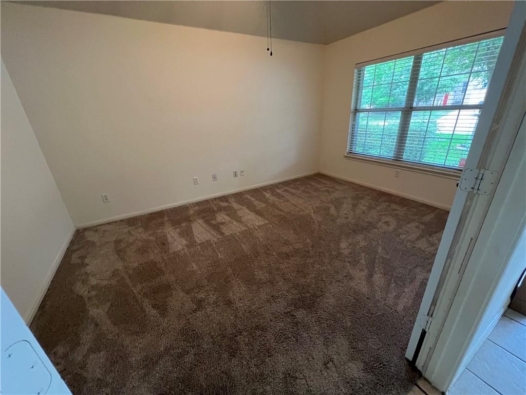 507 Red Hawk Dr, Leander, TX 78641