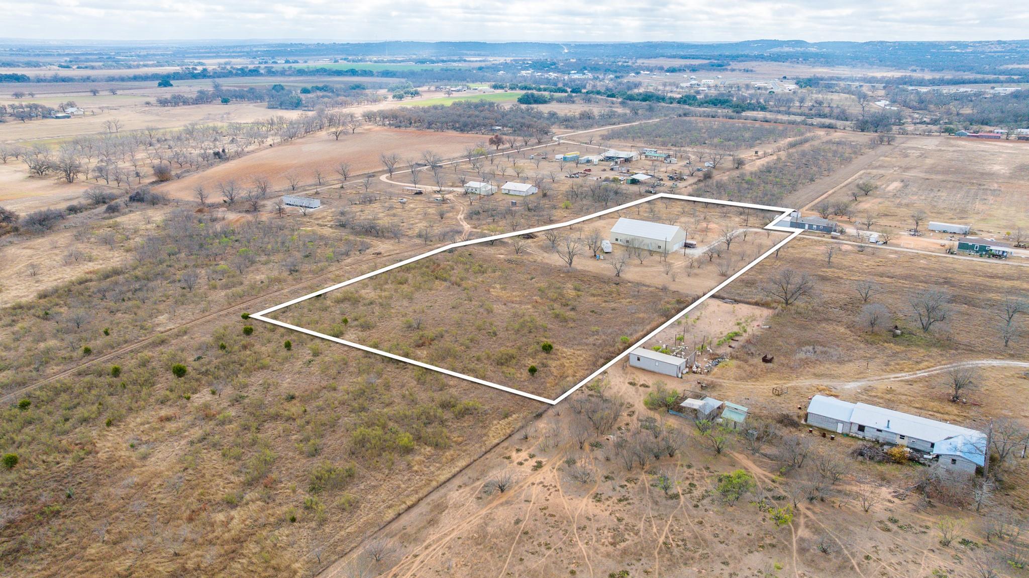 394 C D Ln, Fredericksburg, TX 78624