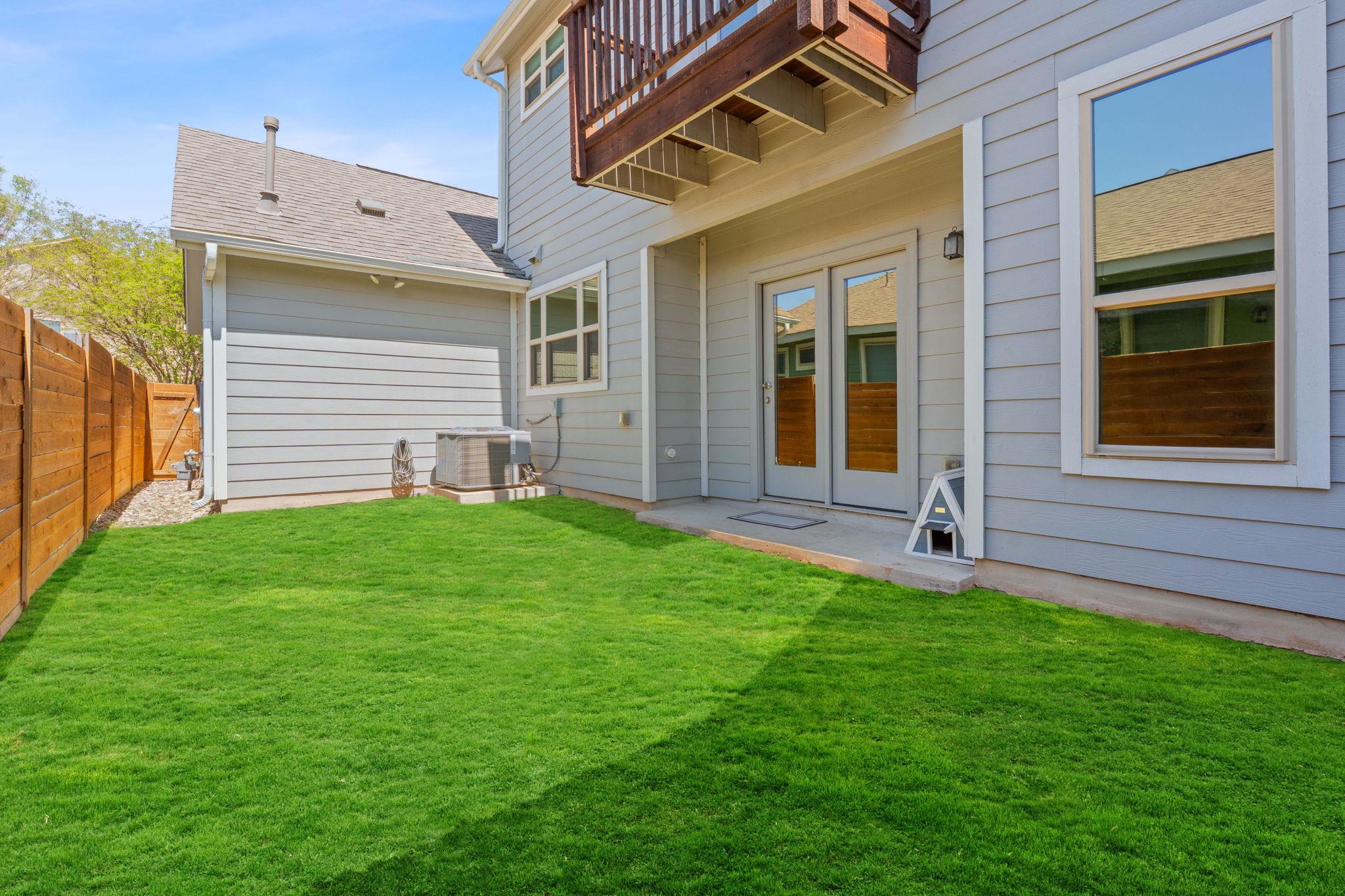 5820 Baythorne Dr, Austin, TX 78747