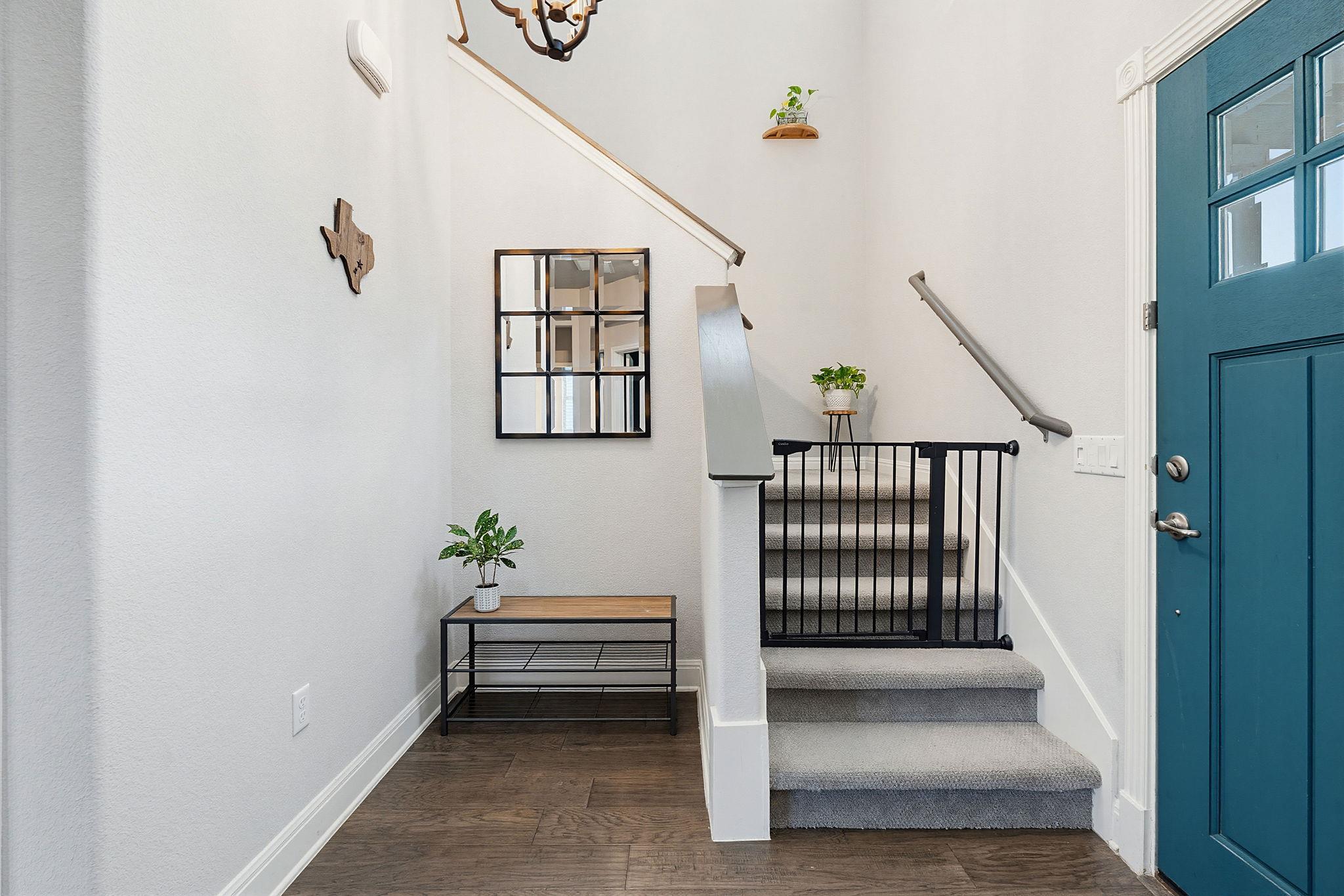 5820 Baythorne Dr, Austin, TX 78747