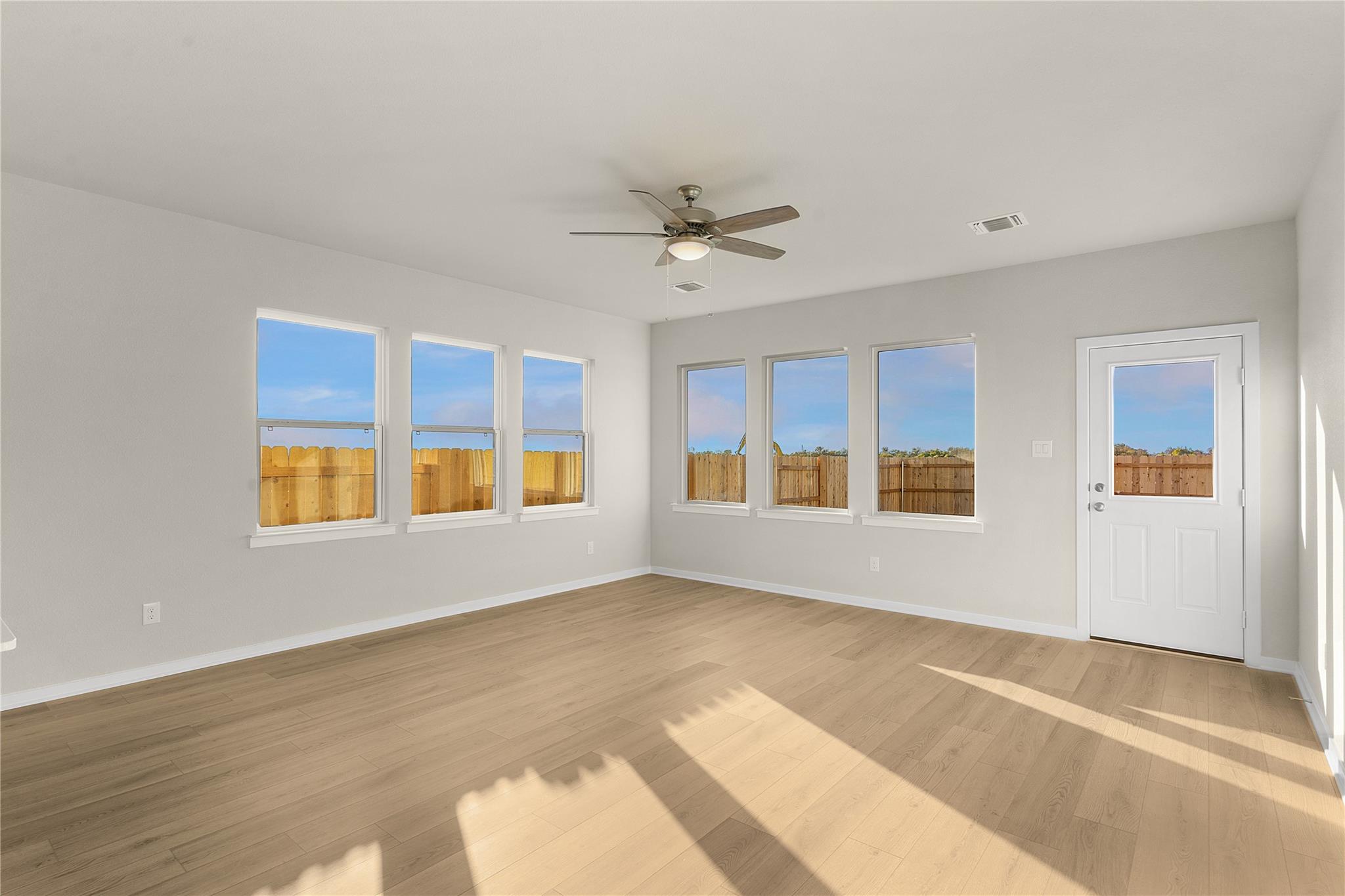 25628 Wheat Seed Ln, Elgin, TX 78621