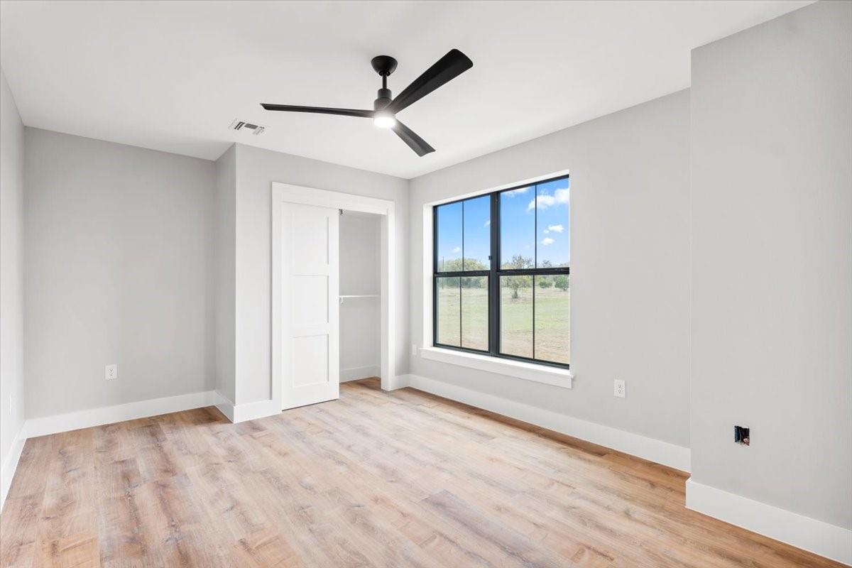 205 N Avenue, Johnson City, TX 78636