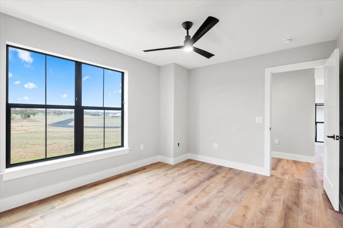 205 N Avenue, Johnson City, TX 78636