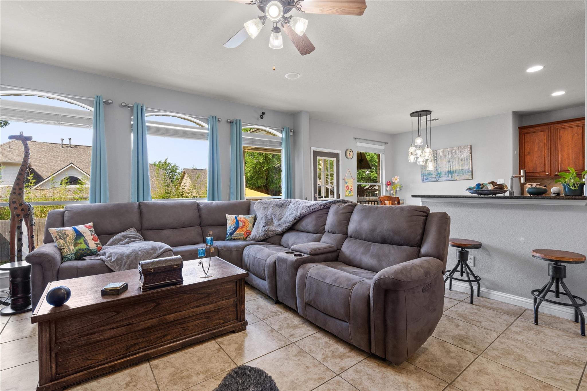 1008 Placid Creek Ct, Round Rock, TX 78665