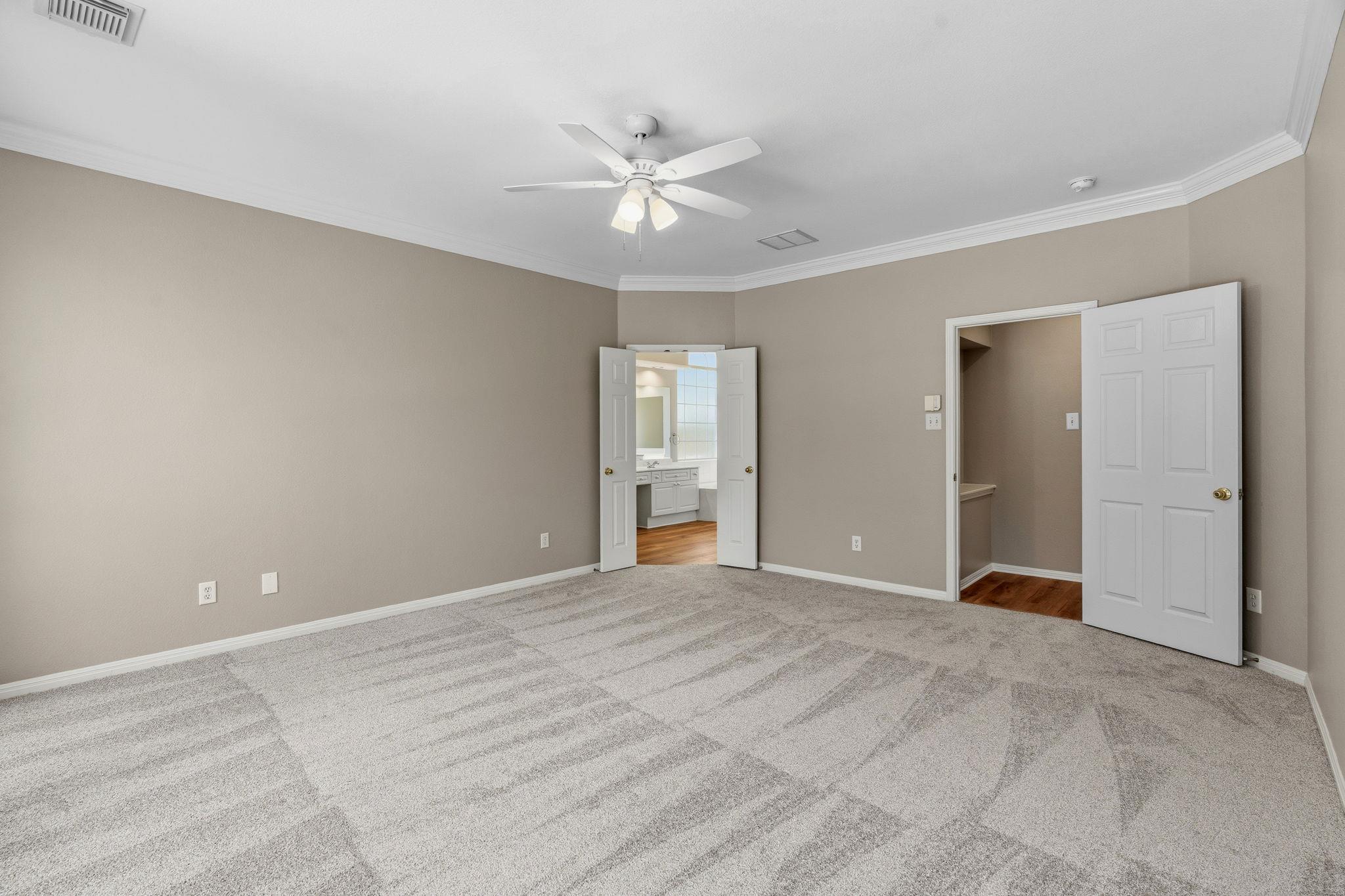 2300 Falkirk Cv, Round Rock, TX 78681