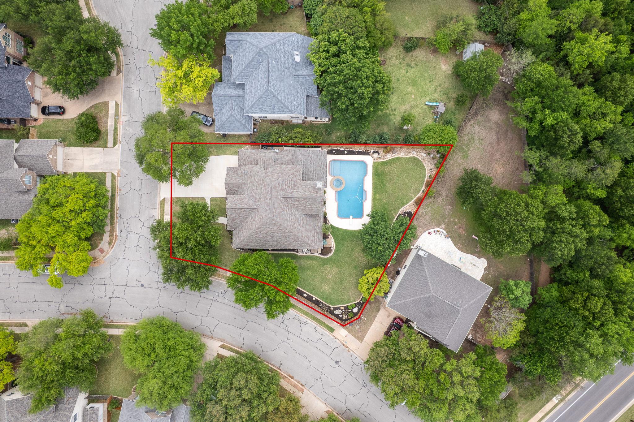 2300 Falkirk Cv, Round Rock, TX 78681