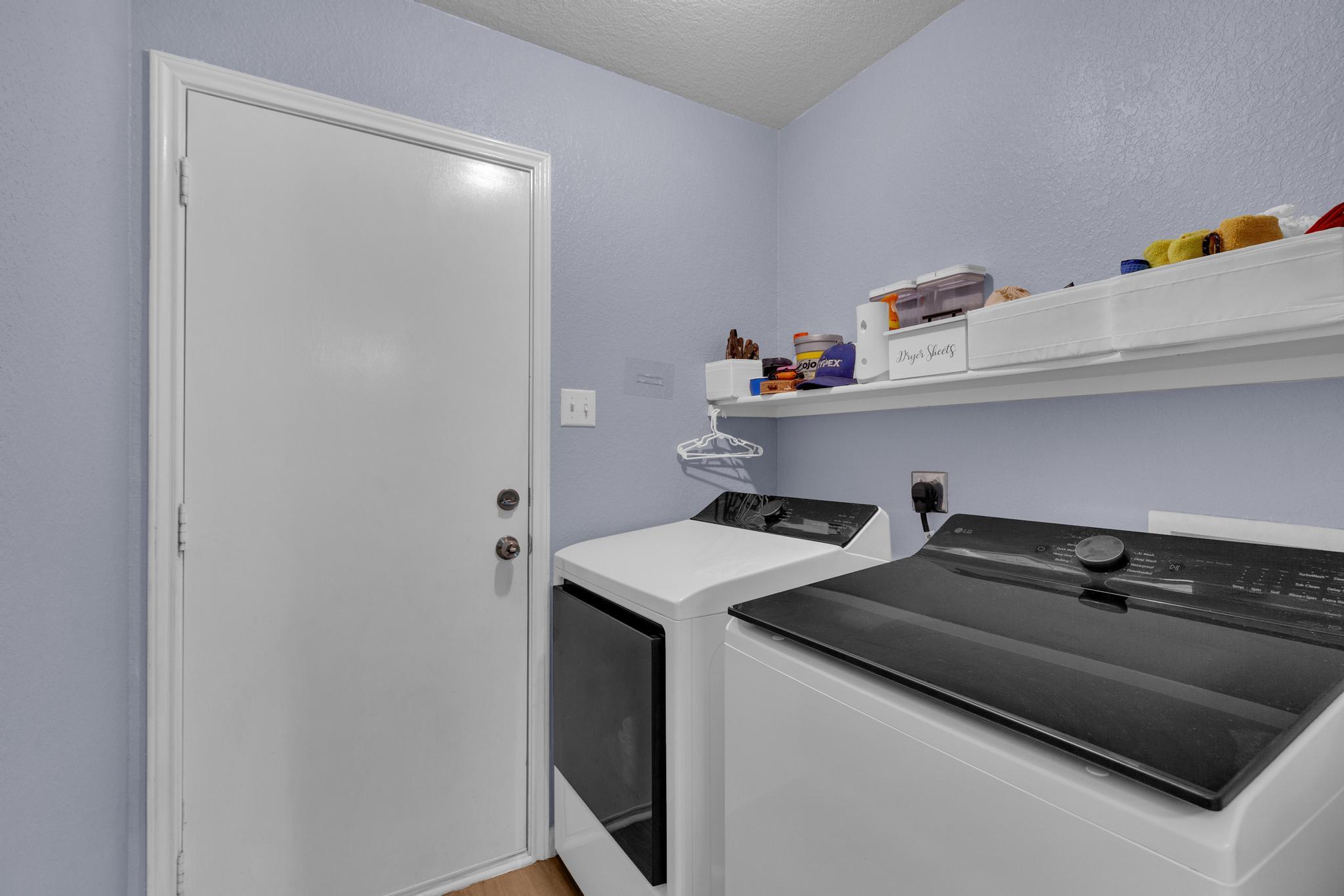 506 Carol Dr, Hutto, TX 78634