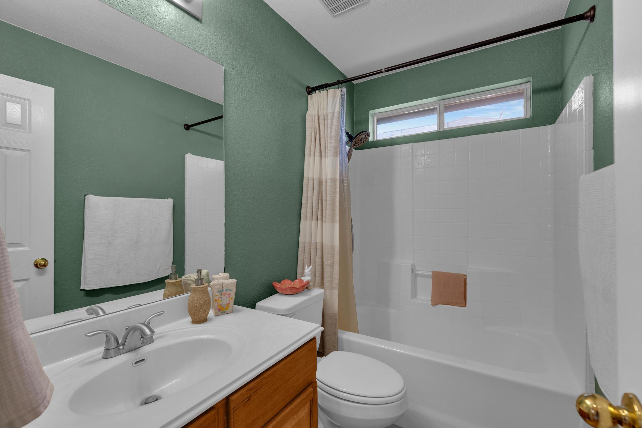 506 Carol Dr, Hutto, TX 78634