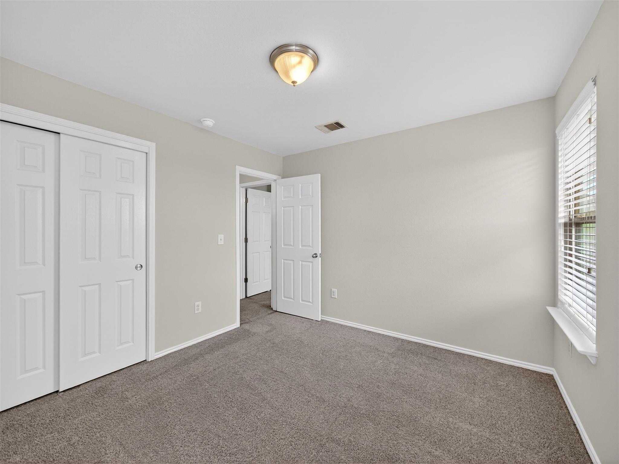 170 Albatross Cv, Buda, TX 78610