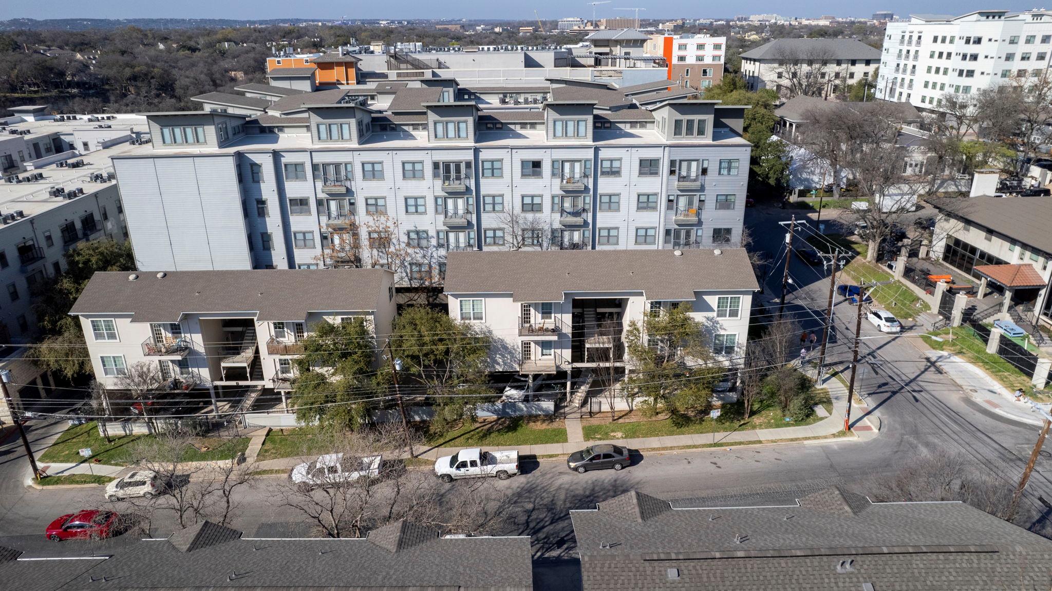 1100 W 25th St # 101, Austin, TX 78705