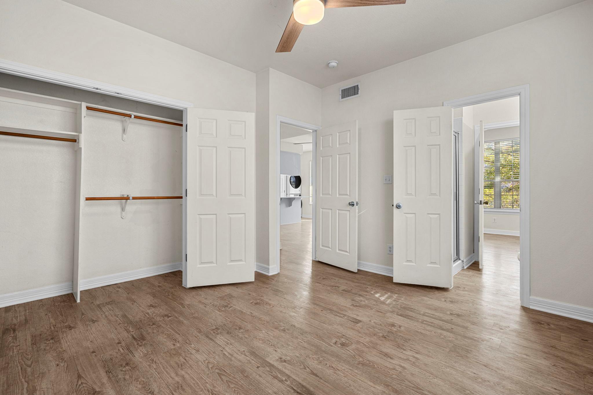 1100 W 25th St # 101, Austin, TX 78705